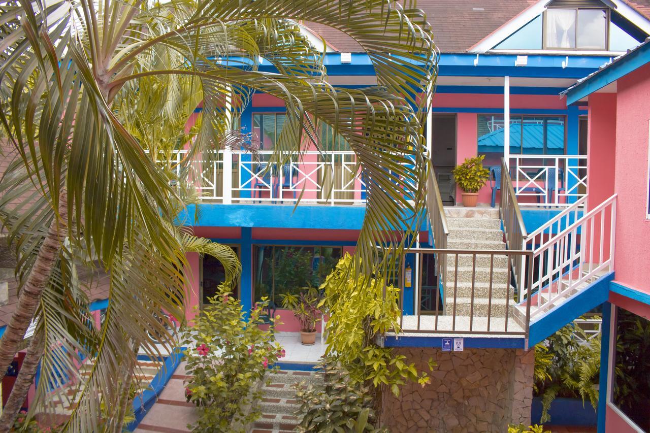 Hotel El Encanto Fresh Water Bay Eksteriør bilde